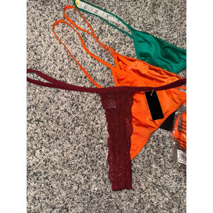 Frederick's of Hollywood Women's Thong Size 2X Multi-color 5 pairs​